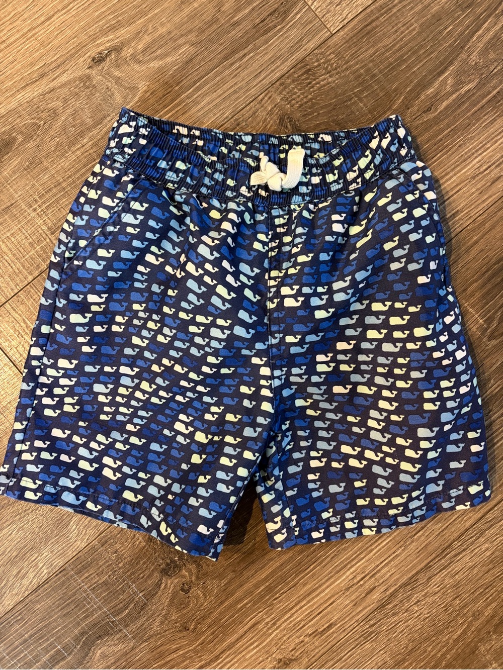 Vineyard Vines swim shorts